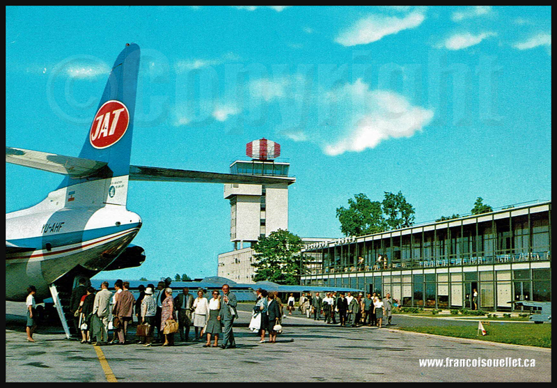 Ligne aérienne yougoslave JAT et passagers sur carte postale aviation