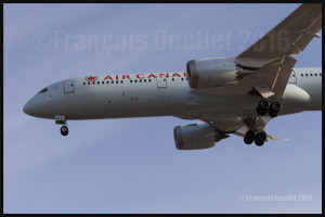 Air Canada Boeing 787-9 C-FNOI in Toronto 2016