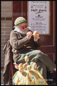 Tom White designing Easter eggs in Old Quebec (2016)