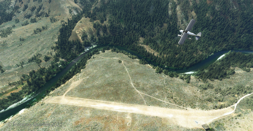 Survol de l'aéroport Thomas Creek (2U8) en Idaho avec le simulateur de vol MSFS 2020.