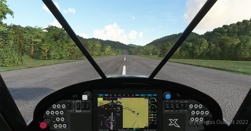 La piste en pente de l'aéroport de Elk River (NC06) avec le simulateur de vol MSFS2020.
