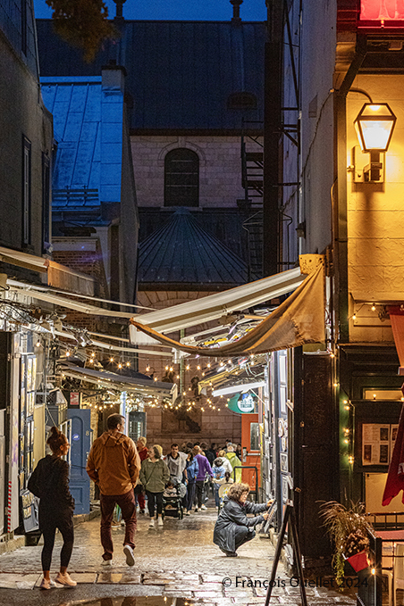 Rue du Trésor in evening in Old Quebec, 2024