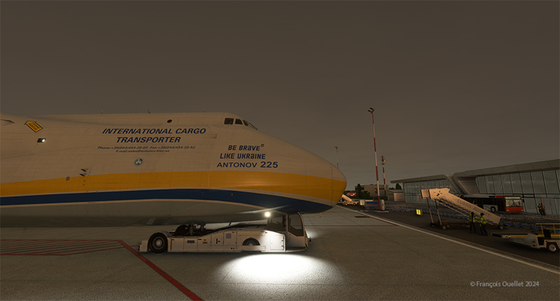 Antonov 225 with some help for the parking at Lublin airport, Poland