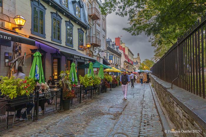 Sainte-Anne street during Fall in Old Quebec.