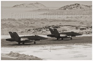 1989-Iqaluit-CF18s-ready-to-go-web   