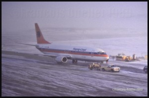 1989-Iqaluit-D-AHLO-B737-4K5-Hapag-Lloyd-web (1)             