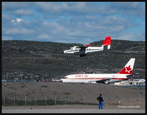 1990-Iqaluit-DH6-and-B737-web   