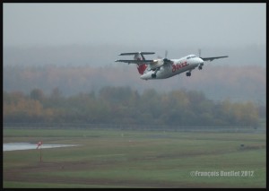2012-Air-Canada-Jazz-DH8A-airborne-from-Québec-airport-web (1)             