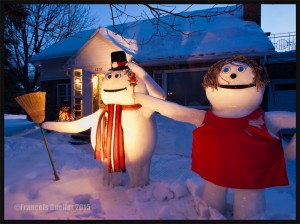 2015-Quebec-snowman-and-snowwoman-web (1)            