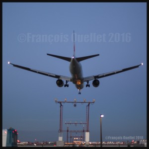 Air-Canada-Boeing-777-final-runway-05-Toronto-2016-web (1)  