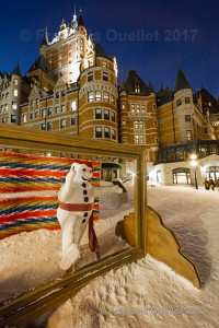 Bonhomme-Carnaval-et-Château-Frontenac-Québec-2017-web         