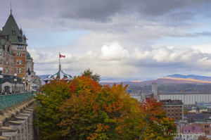 Château-Frontenac-and-the-mountains-in-autumn-2018-web (1)  