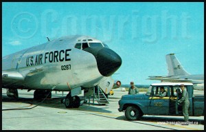 Crew-and-KC135-aviation-postcard-web (1)     