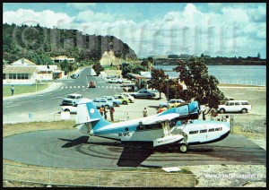 Grumman-Goose-Mount-Cook-Airlines-in-New-Zealand-on-aviation-postcard-web (1) 