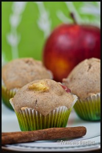 Muffin-apple-and-cinnamon-web