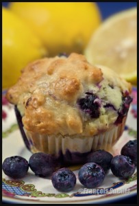 Muffin-lemon-and-blueberries-web (1)